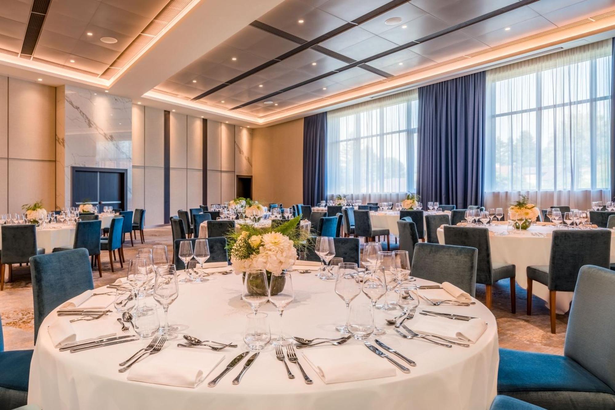 Geneva Marriott Hotel Meyrin Kültér fotó